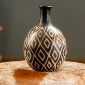 Handmade Ceramic Bud Vases – Medium